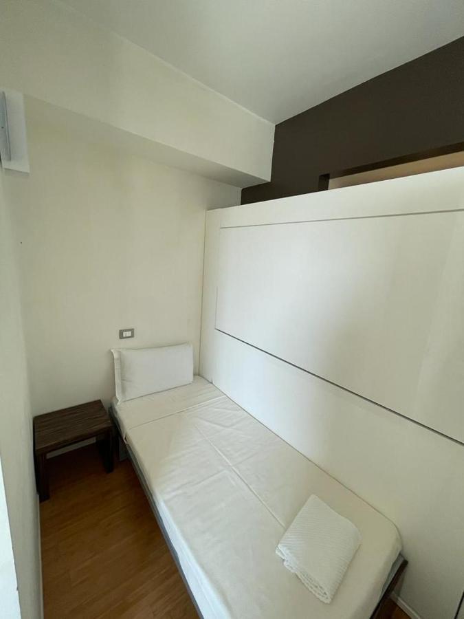 Ih Hotels Milano Centrale Guest House Eksteriør billede