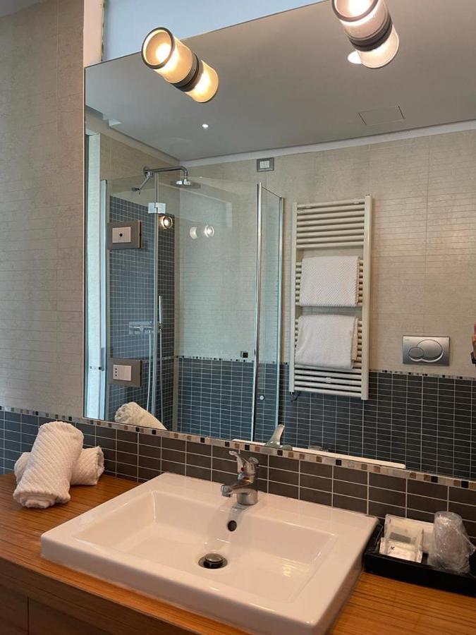 Ih Hotels Milano Centrale Guest House Eksteriør billede