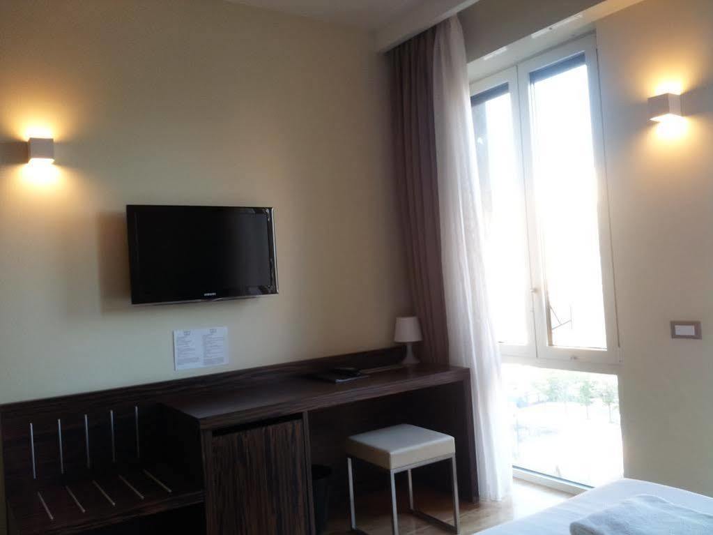 Ih Hotels Milano Centrale Guest House Eksteriør billede