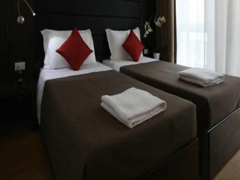 Ih Hotels Milano Centrale Guest House Eksteriør billede